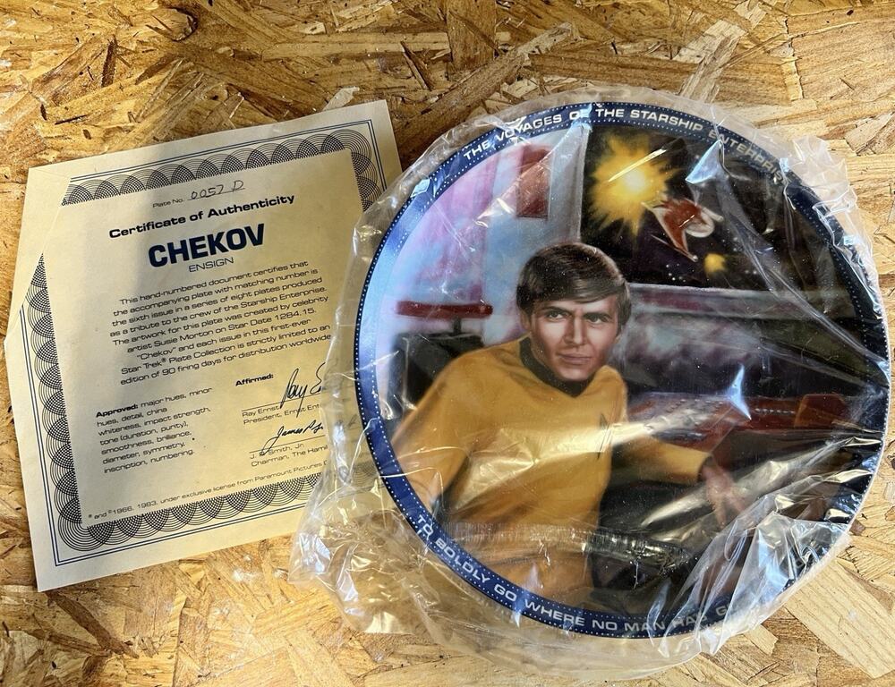 The Hamilton Collection Star Trek Chekov Collector Plate LE COA 8in